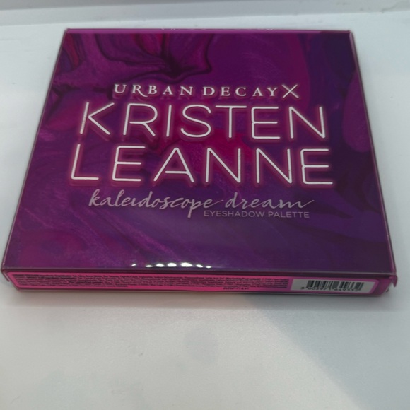 Urban Decay NEW Kristen Leanne Kaleidoscope Dream Eyeshadow Palette Brush Metal - Picture 10 of 11